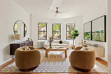 567 Eight Street, #1R