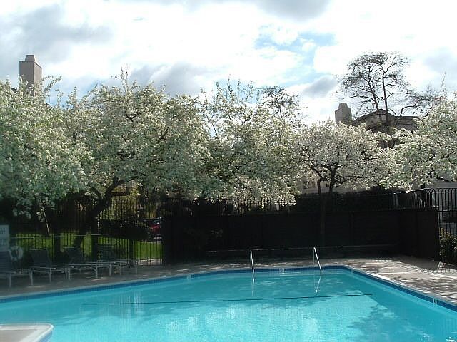 Heated Pool. spa, tennis
