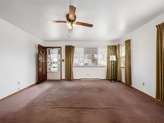 5th image of 495 Lennox Ave