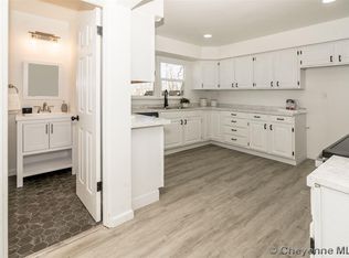 314 Lake Pl, Cheyenne, WY 82007