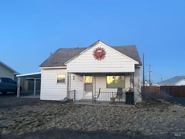 830 Adell Ave, Filer, ID 83328