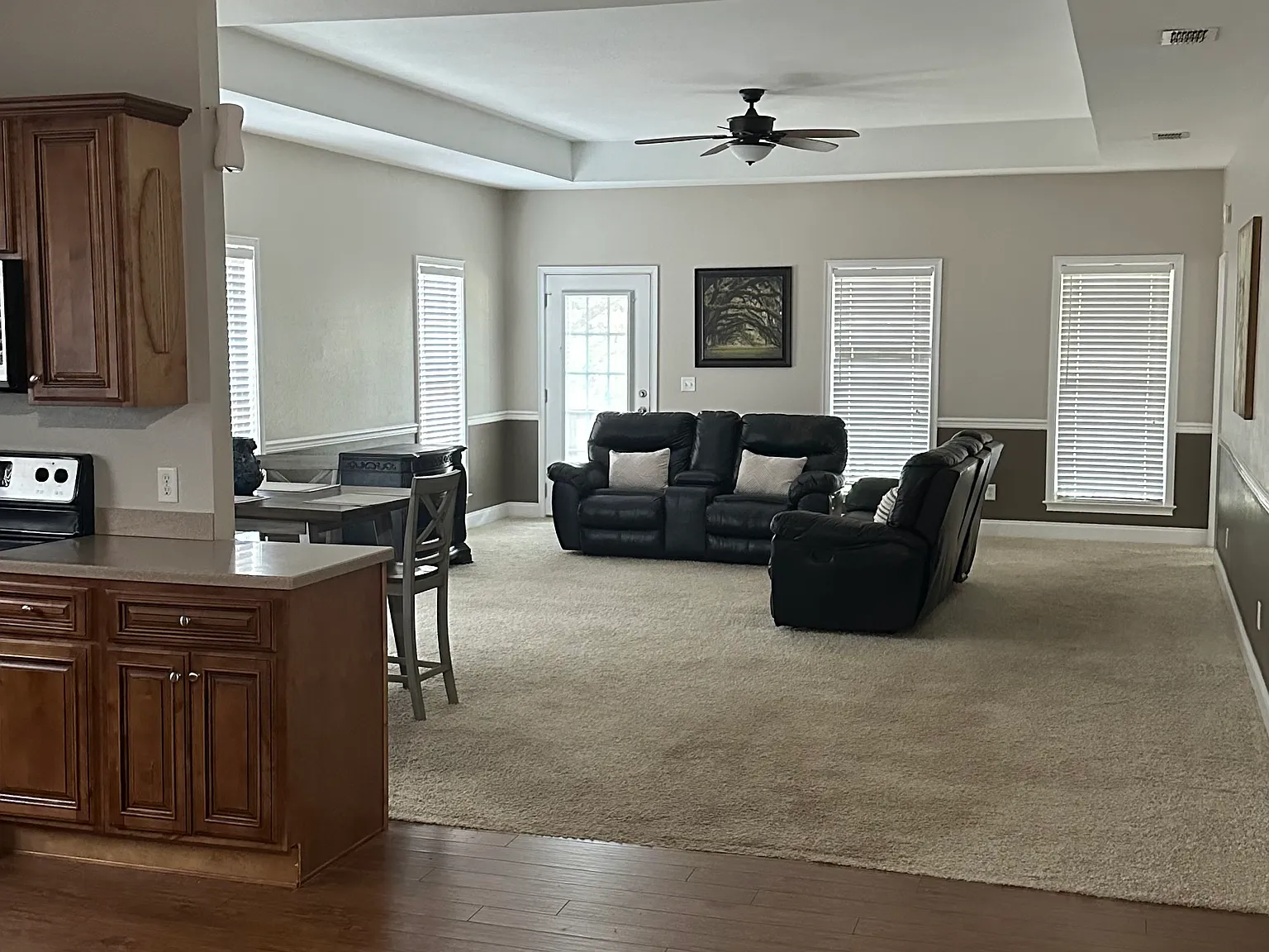 3 bed, 1548 sqft, $2,000 — Photo 4