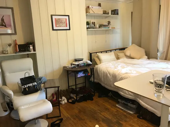 7 Phillips St APT 10, Boston, MA 02114