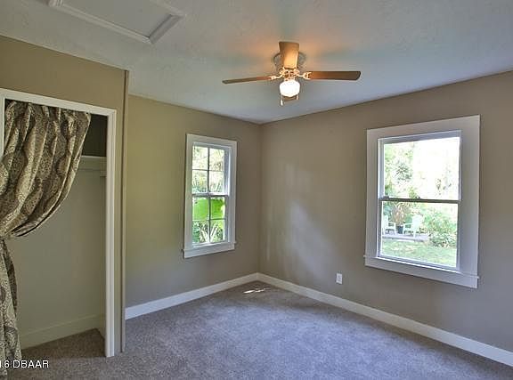 5th image of 606.5 Dahlia Ave