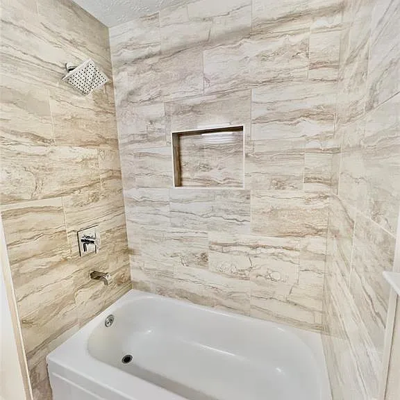 8507 Grove Park Dr — Photo 21