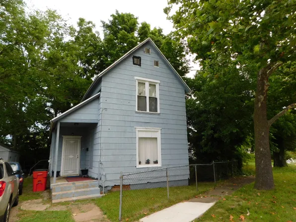 367 High St, Benton Harbor, MI 49022