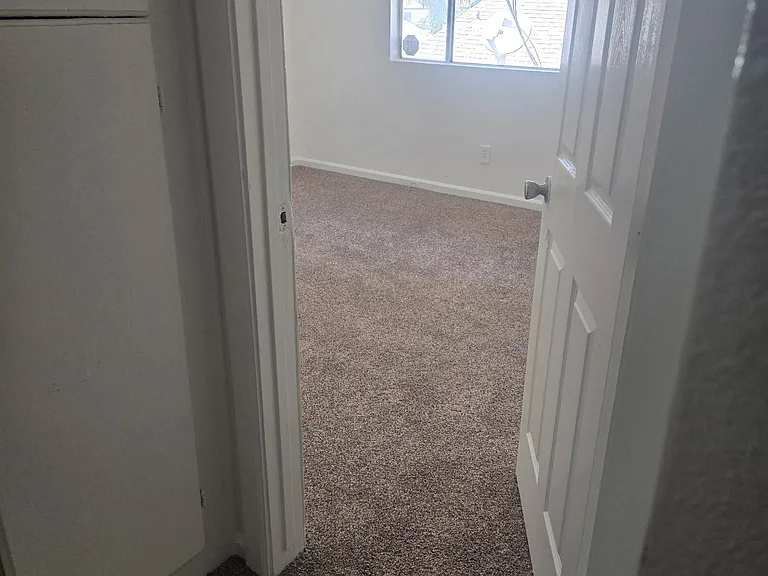 721 Woodrow Ave #C — Photo 6