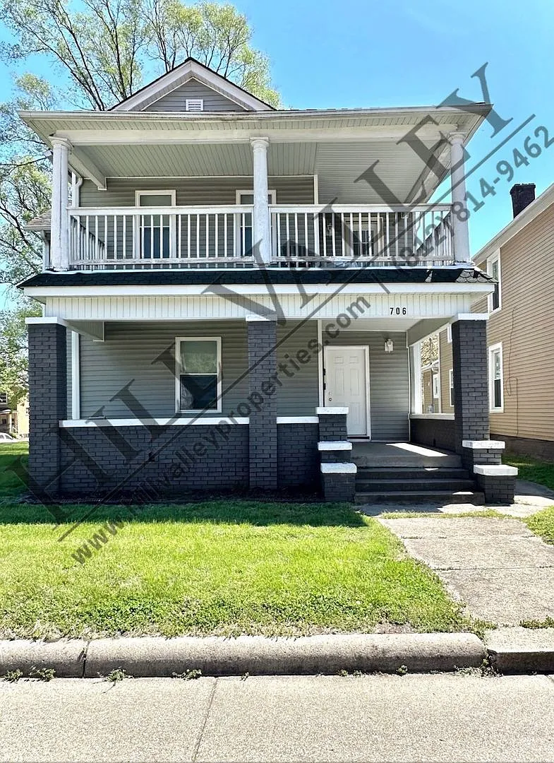 706 S 7th St — Photo 1