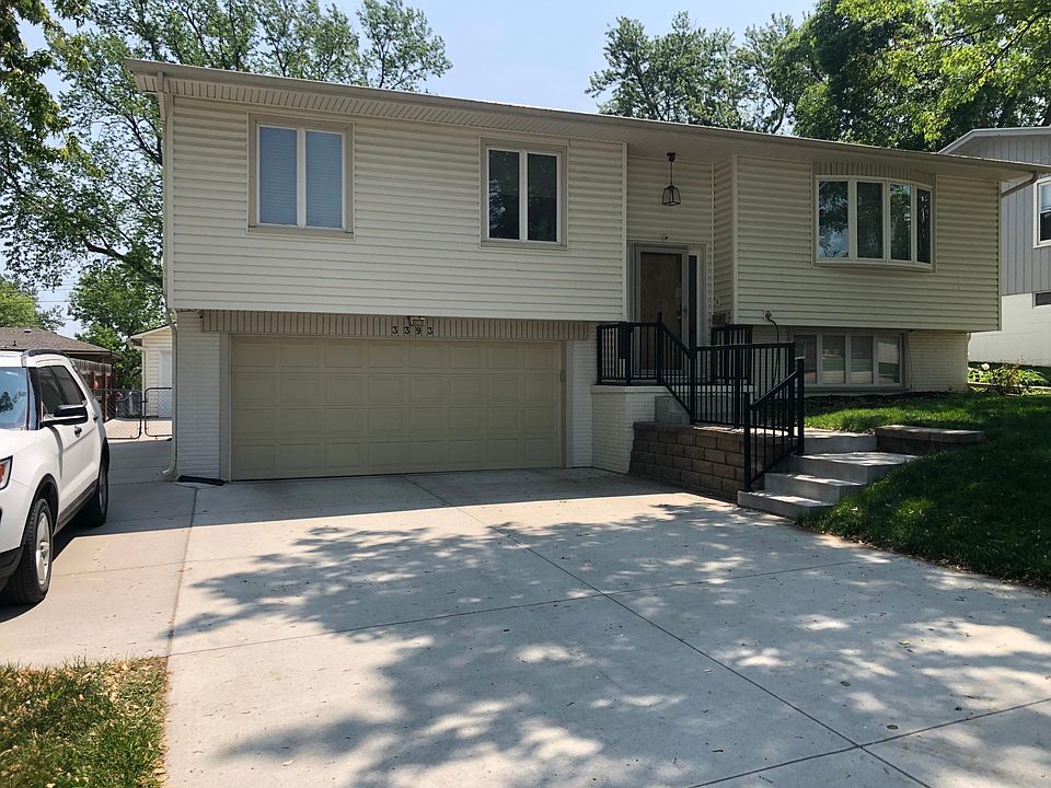 1st image of 3393 S 127th St