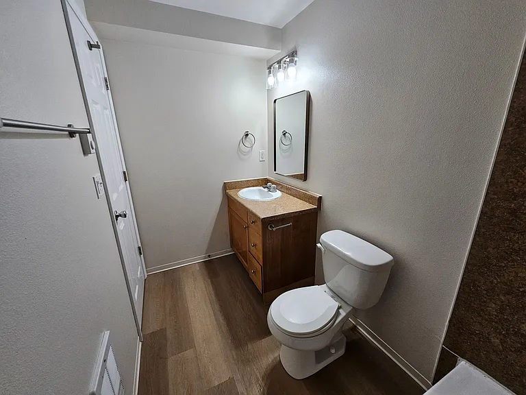 Deco Apartments — Photo 10