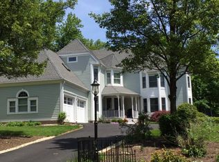 4 Quimby Ln, Mendham, NJ 07945