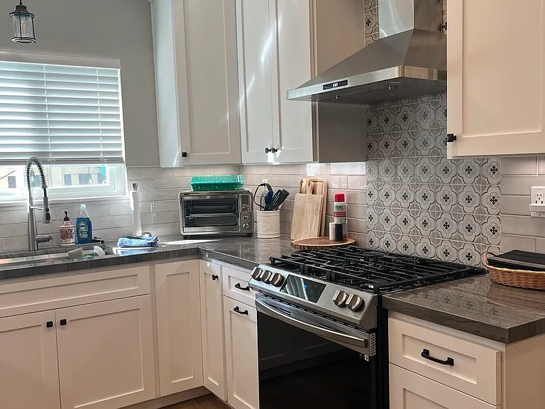 1164 Pacific Beach Dr — Photo 4