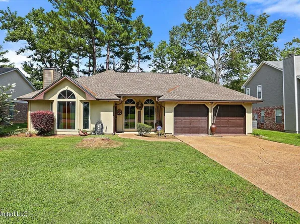 1876 Lincolnshire Blvd, Ridgeland, MS 39157