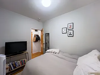 Rented by Denise Rosenblum, LREB