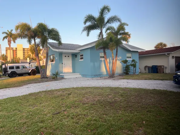 154 154th Ave, Madeira Beach, FL 33708