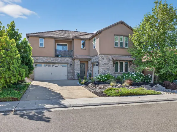 638 Mesa Dr S, Madera, CA 93636