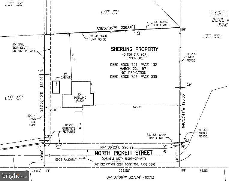 1st image of 1233 N Pickett St