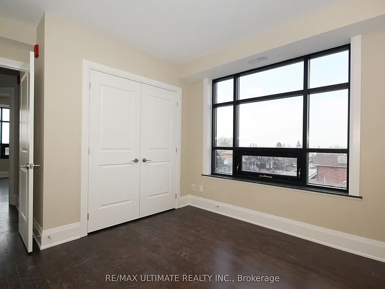 458 Oakwood Ave #502 — Photo 8
