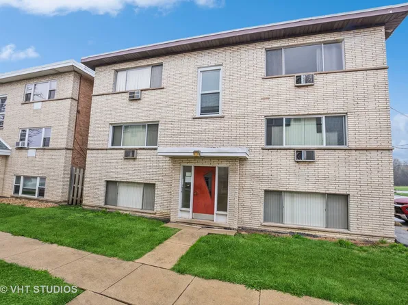2011 Broadway St, Blue Island, IL 60406