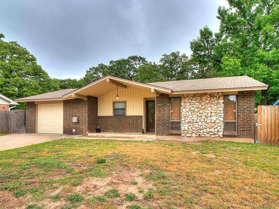 1st image of 1548 Bradley Pl