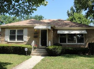5114 Conrad St, Skokie, IL 60077