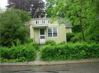 120 Old North Rd, Kingston, RI 02881