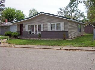 419 W Jefferson St, Winamac, IN 46996