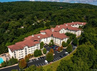 427 Trump Park, Shrub Oak, NY 10588
