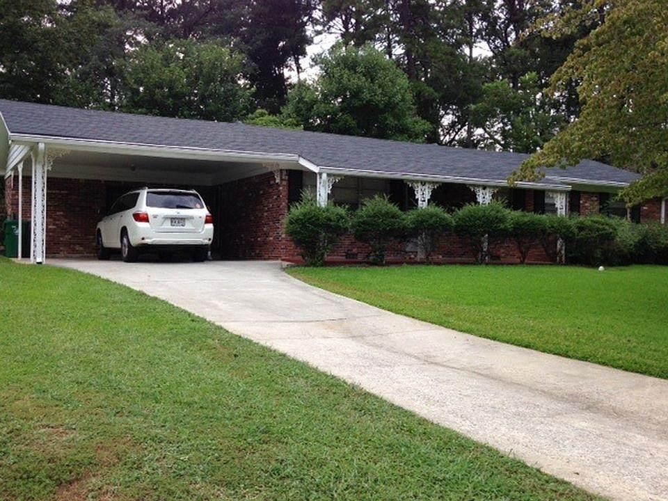1st image of 1550 Drayton Woods Dr