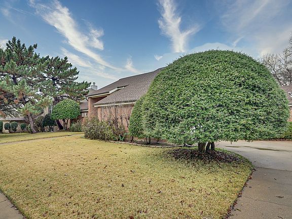 2nd image of 3604 Lake Champlain Dr