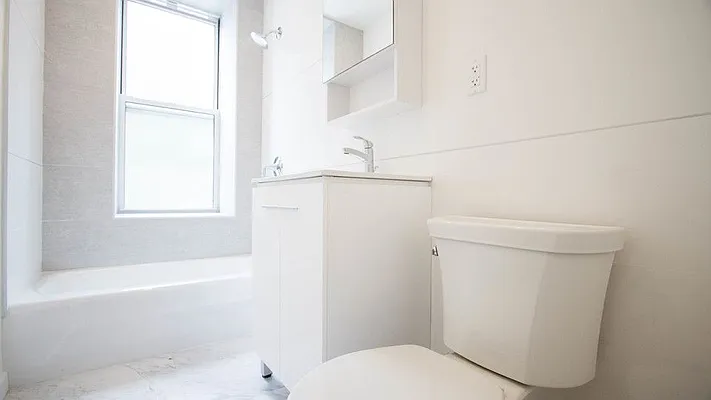 Rented by Nooklyn NYC LLC | media 15