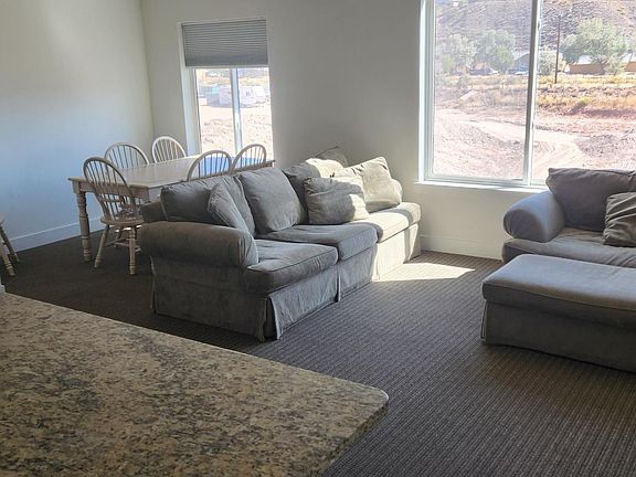2nd image of 702 Chambers Ave #4B