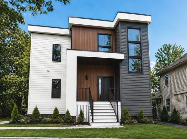 77 Wolcott St, Medford, MA 02155