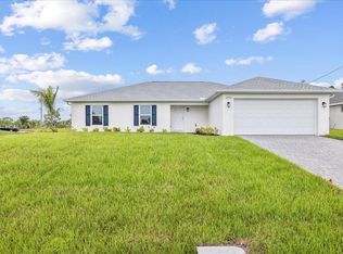 2553 NW 19th Pl, Cape Coral, FL 33993