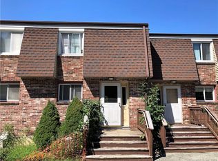 231 Boston Post Rd UNIT 12, East Lyme, CT 06333