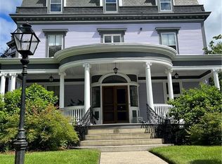 20 Humboldt Ave, Providence, RI 02906