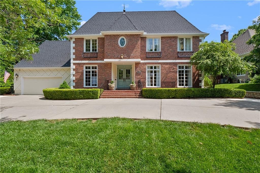 2505 Tomahawk Rd, Mission Hills, KS 66208 Zillow