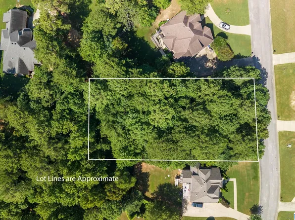 110 Waterford Cir #713, Trussville, AL 35173