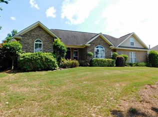 252 Loch Rdg, Wetumpka, AL 36092