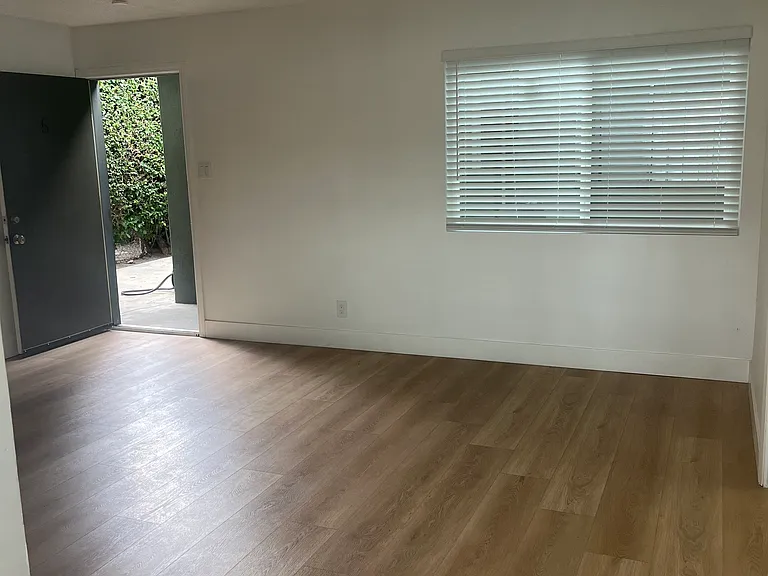 16131 Cornuta Ave #5 — Photo 17