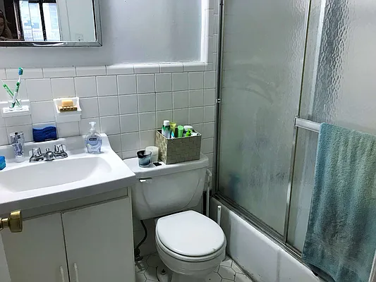 Rented by Joe Gotham LTD | media 5