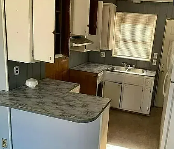 1945 Tucker St #8 — Photo 1