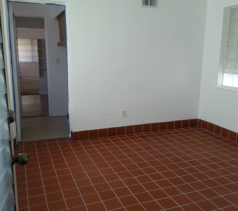 1st image of 501 62nd Ave S
