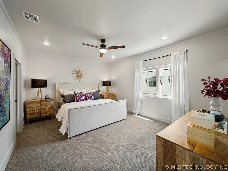 3777 Riverside Dr #3777 — Photo 22