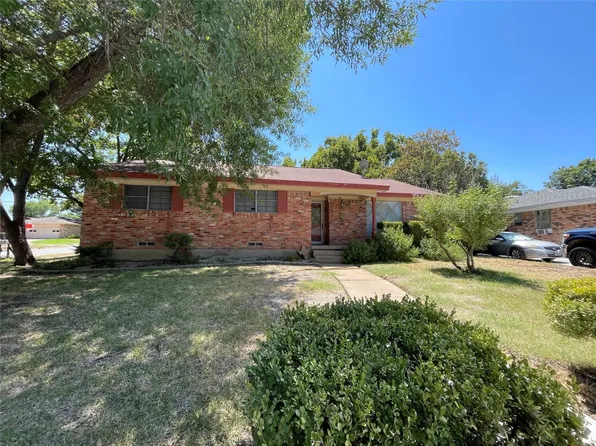 1302 Mayfield Ave, Garland, TX 75041
