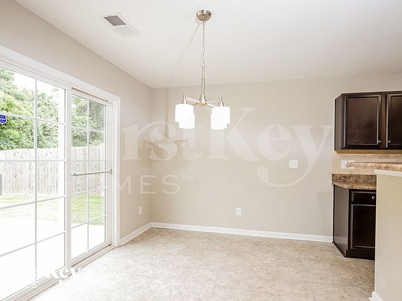 5th image of 3885 Field Sedge Dr