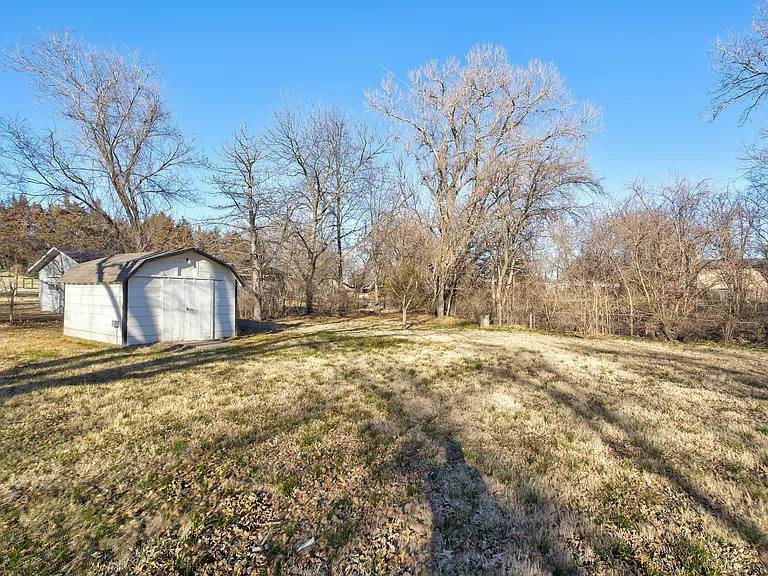 1734 S Lark Ln — Photo 29