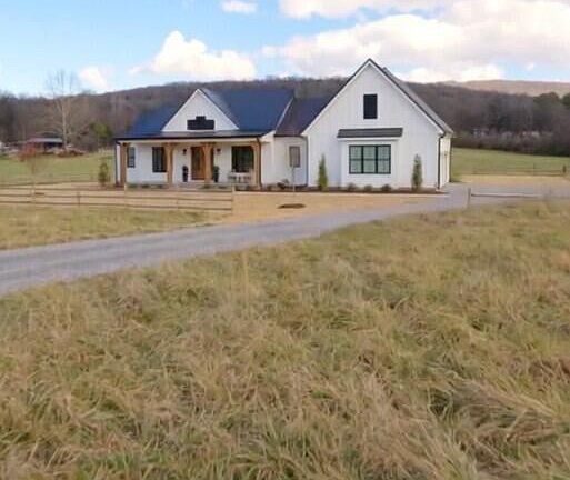 5th image of Dotson Cemetery Rd