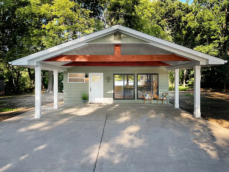 210 Evans Ln — Photo 14