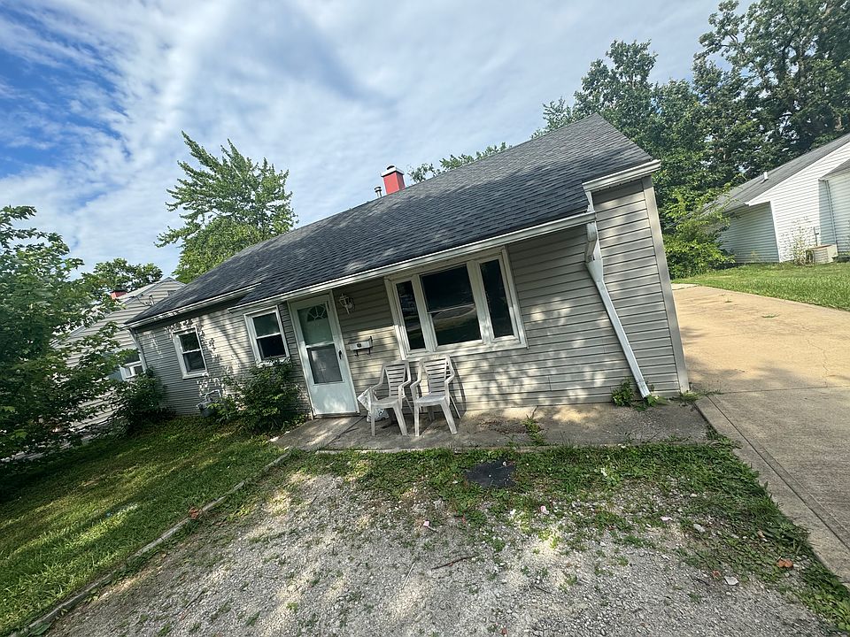 1st image of 307 Roosevelt Ave